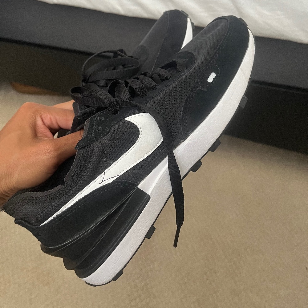 Black Nike Sneakers - Women size 8
